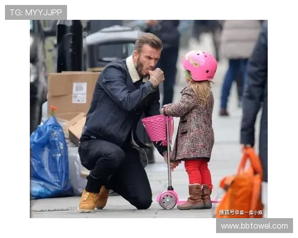 踢足球明星如何用创意捆头发展现个性与风格