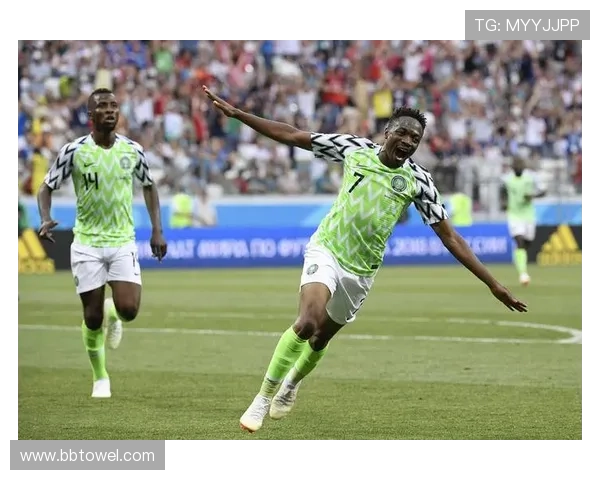 尼日利亚足球明星的搞笑瞬间与精彩时刻回顾